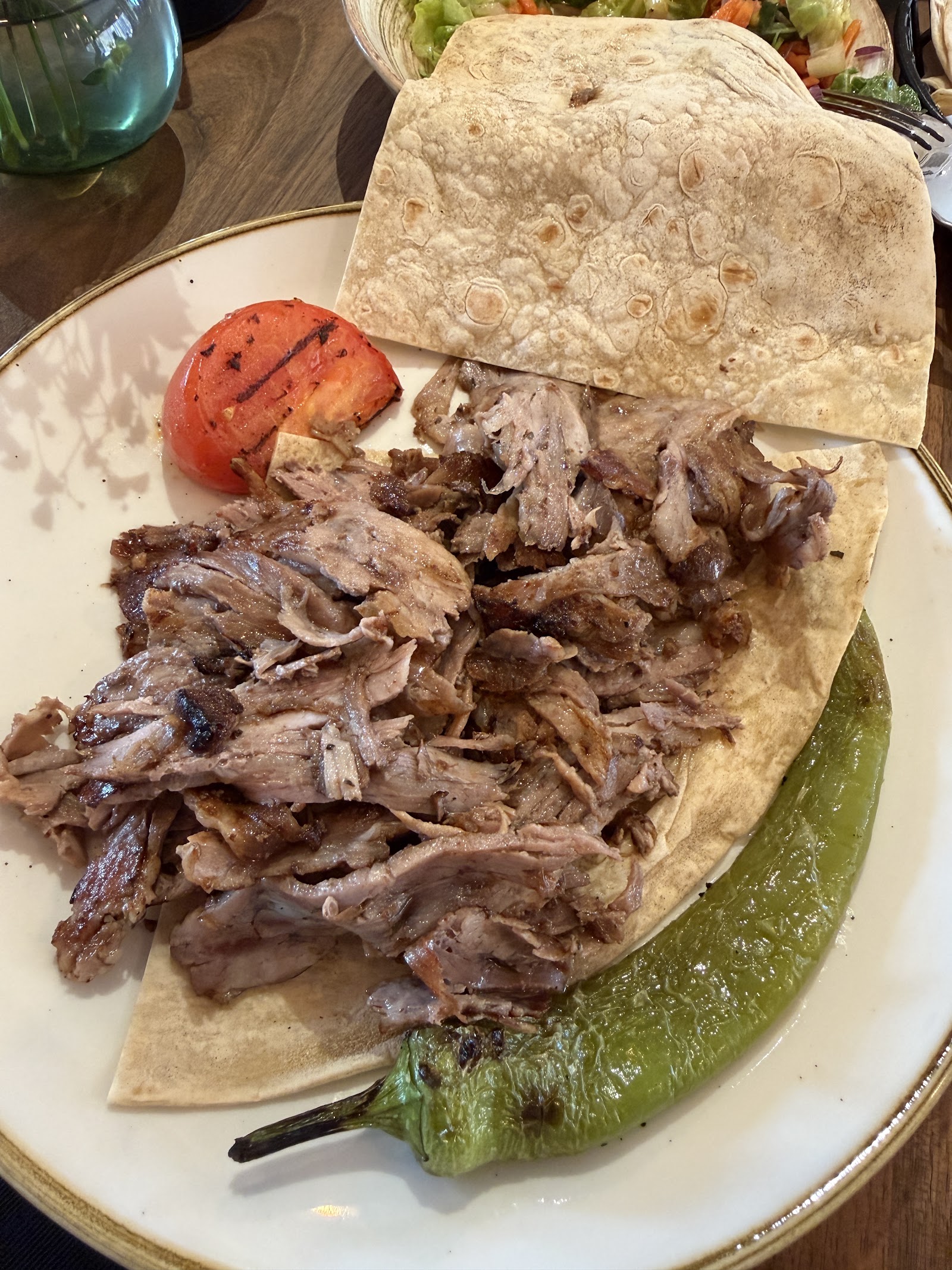 Puffed Tombik Döner Bun with Fresh Salad
